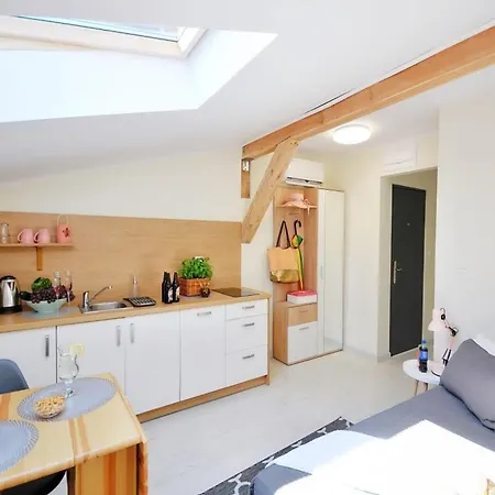 Lägenhet Very Close To The Sea, 30 M2,