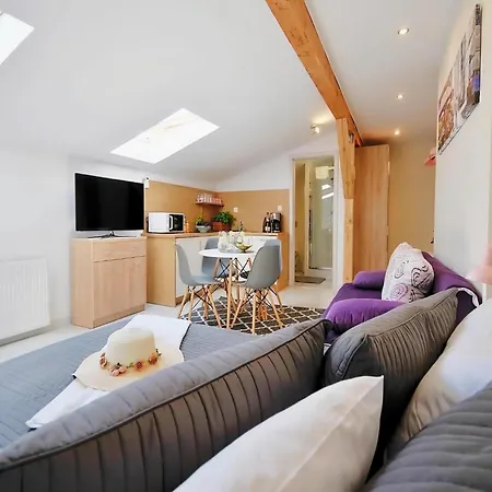 Very Close To The Sea, 30 M2, *